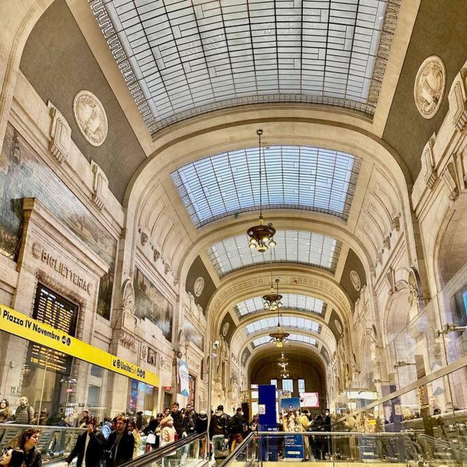 Appartamento - Stazione Centrale Mediolan Zewnętrze zdjęcie